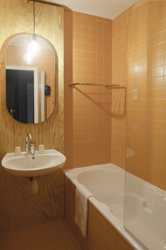 Bathroom 3, Timberlodge, Isère