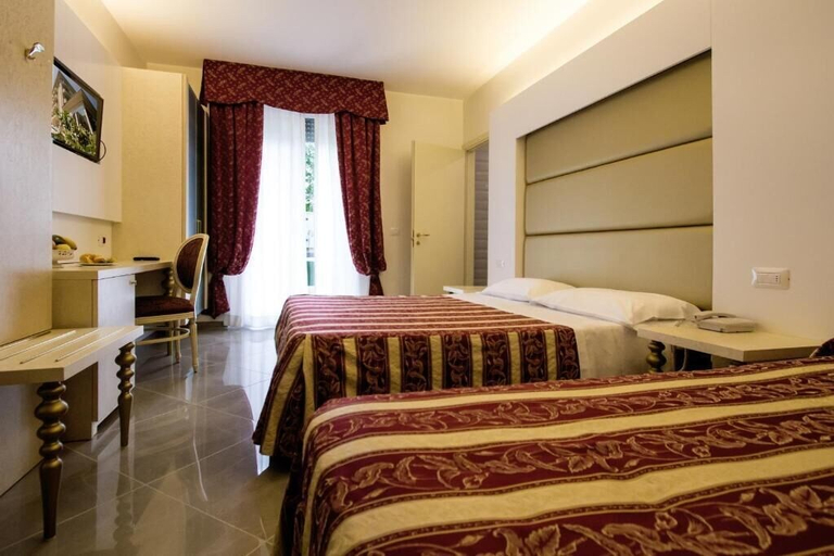 Bedroom 4, Hotel Gallia Palace, Rimini