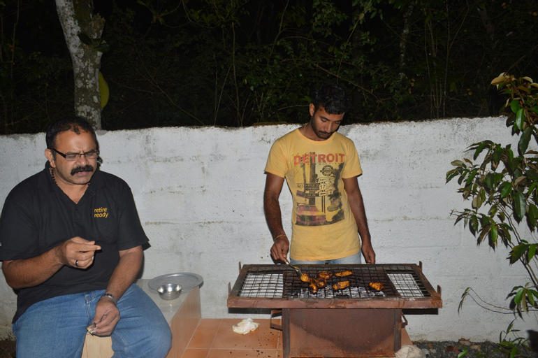 Food & Drinks 5, Green Ark Resorts, Theni