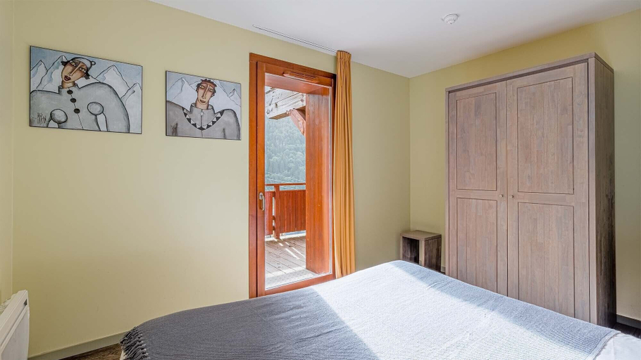Bedroom 2, Résidence les Epinettes, Isère
