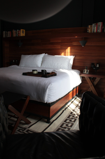 Bedroom 4, Elena de Cobre, Leon, a Member of Design Hotels, León