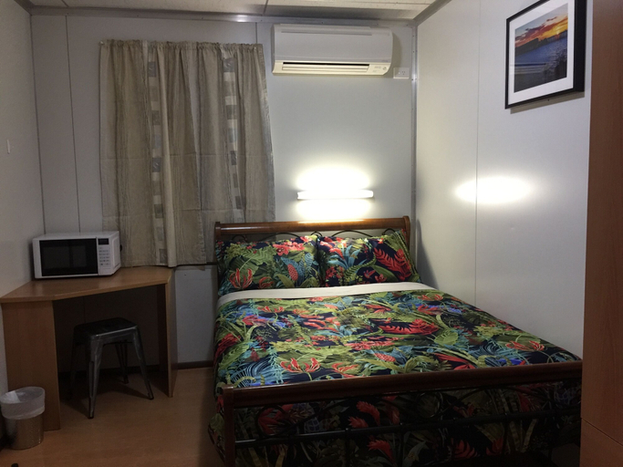 Bedroom 2, Mud Crab Motel, Derby-West Kimberley