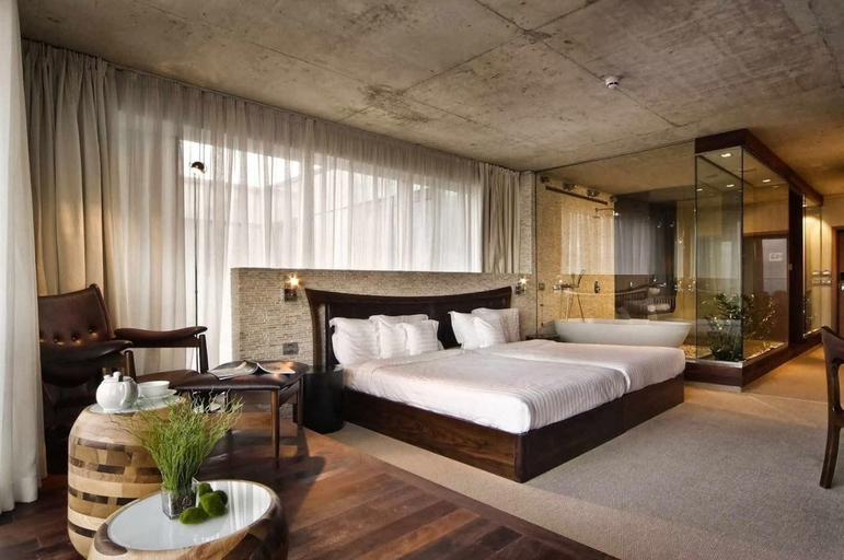 Bedroom 5, Graffit Gallery Design Hotel, Varna