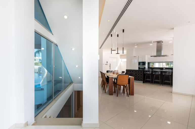 Food & Drinks 5, Vivo Mare Beachfront - Seaview Villas