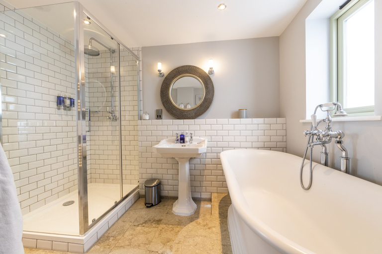 Bathroom 4, Eagle Mill, Cambridgeshire