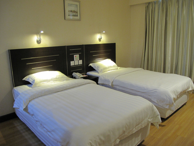 Bedroom 5, Labuk Hotel, Sandakan