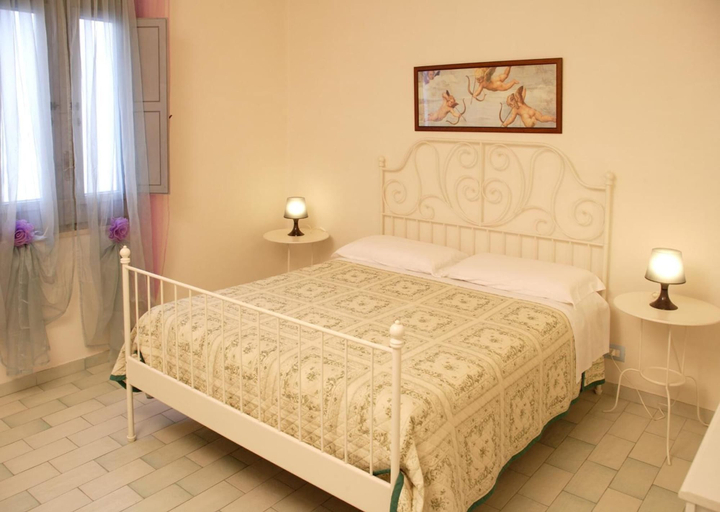Bedroom 3, B&B Midiè, Brindisi