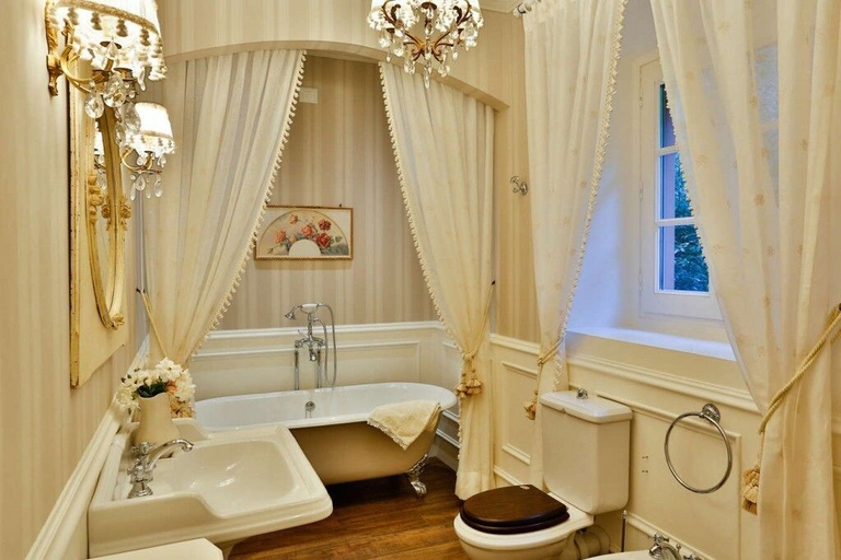 Bathroom 4, Villa Le Fontanelle, Florence