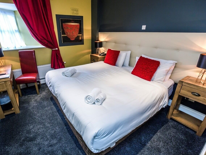 Bedroom 3, Mc Kevitts Village Hotel
