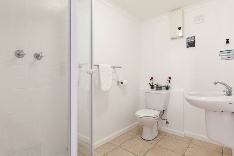 Bathroom, Piazza on Church 906 by CTHA, City of Cape Town