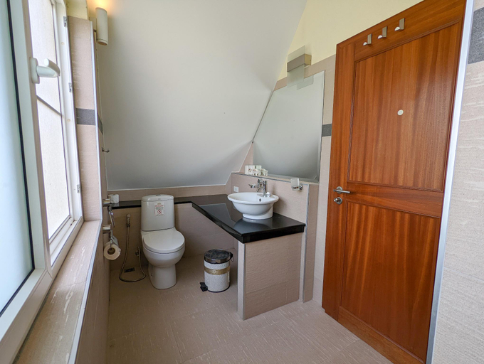 Bathroom 2, Blue Sky Pool Villa - by KohChangVillas, Koh Chang