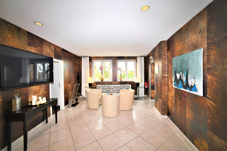 Public Area 3, Ascot Hotel, Remscheid