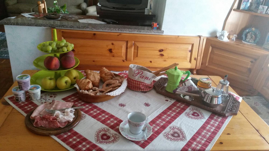 Food & Drinks 5, B&B Jasmyn, Aosta