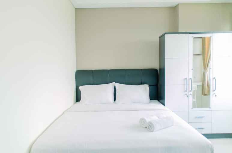 Minimalist and Cozy Living Studio Apartment at B Residence, South Tangerang
