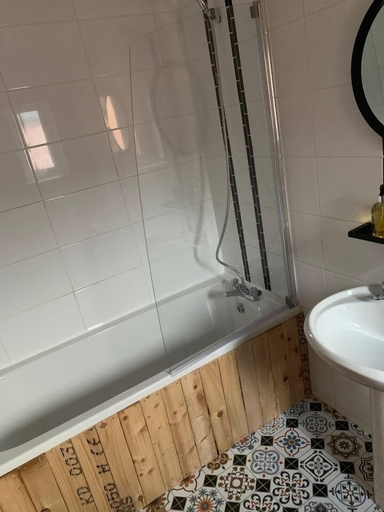 Bathroom, Ebor Cosy Homli Parking Wifi Smart, Belfast