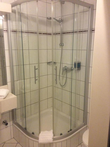 Bathroom 5, Hotel Hungerkamp, Borken