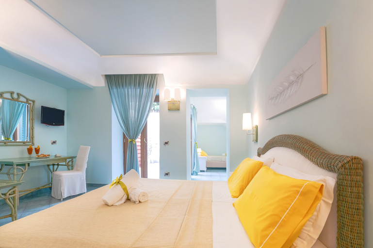 Bedroom 4, Hotel Myage, Napoli