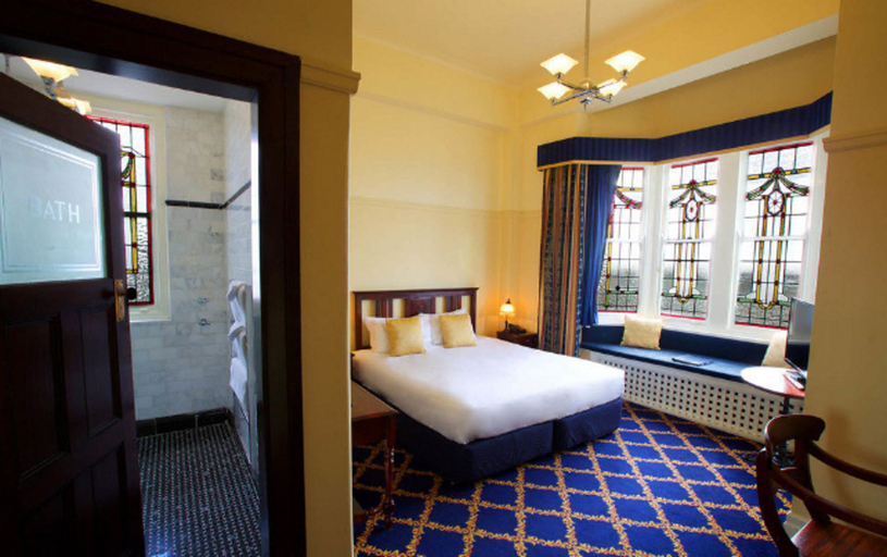 Bedroom 3, The Carrington Hotel, Blue Mountains