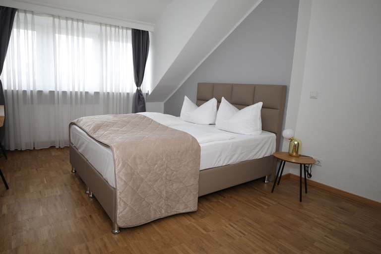 Bedroom 5, TM Hotel Düsseldorf, Düsseldorf