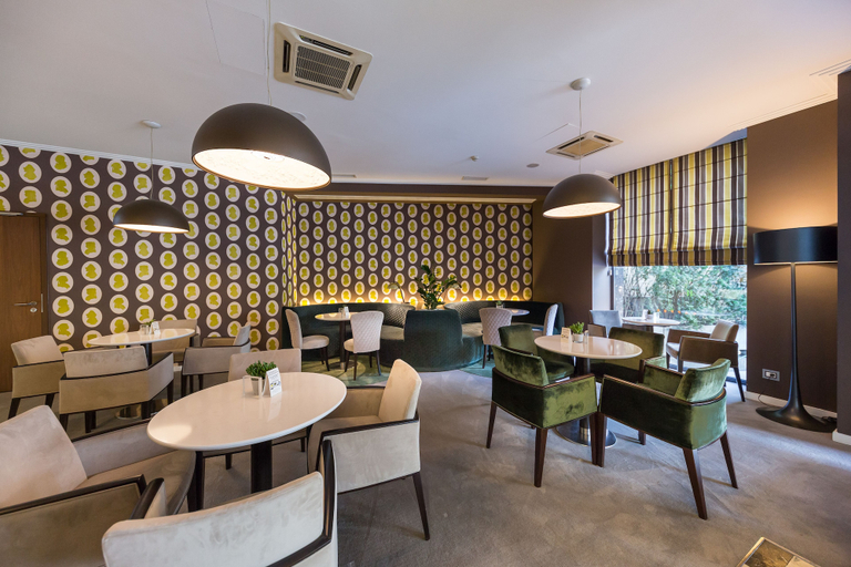 Food & Drinks 5, Capital Plaza Hotel, Municipiul Bucuresti