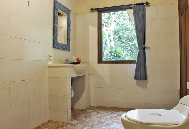 Bathroom 4, Abangan Bungalow, Gianyar