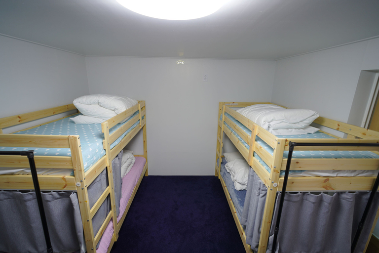 Bedroom 3, Bluemoon Guest House - Hostel, Taebaek