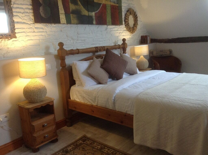Bedroom 4, Le Bois Gautier, Manche