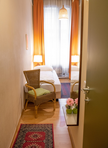 Bedroom 2, Hotel Pension Mariahilf, Wien