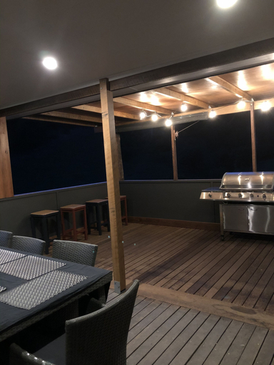 Food & Drinks 5, Ingleside Stud Farm, Gold Coast