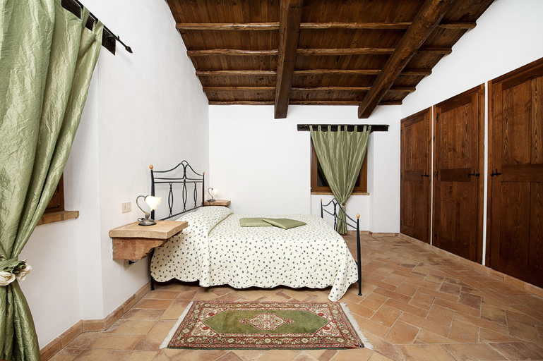 Bedroom 2, Casale Le Orme, Perugia