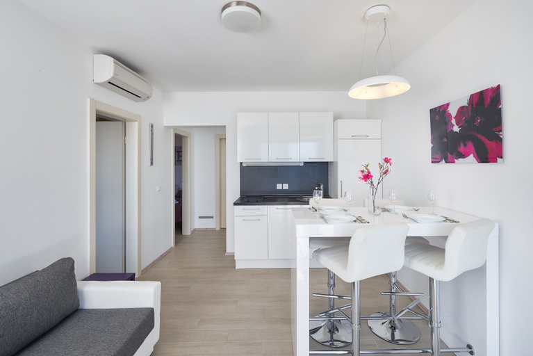 Others 5, Villa Mila Trogir, Seget