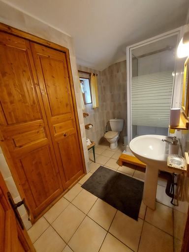 Bathroom 5, Les Copains à Bord - Gîtes, Lozère