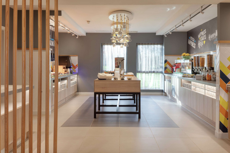 Food & Drinks 5, Hampton by Hilton Corby/Kettering, Northamptonshire