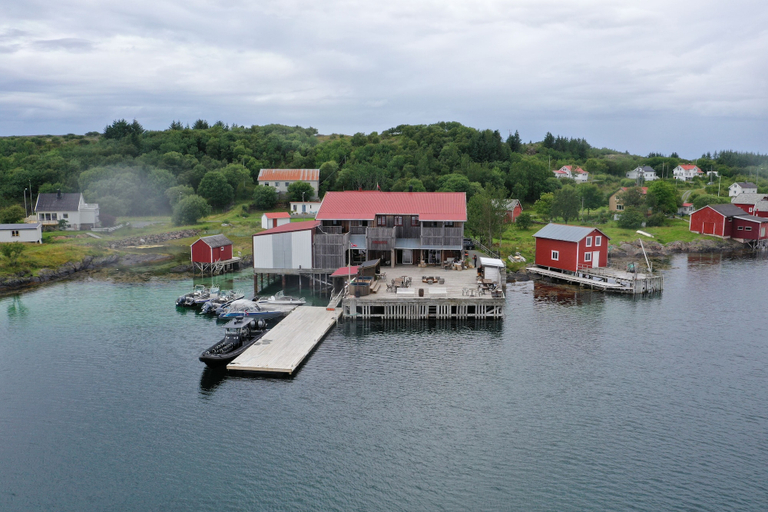 Exterior & Views 2, Havkanten Gjestehus, Herøy