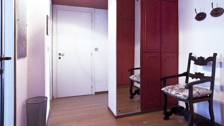 Others 5, Italianway - Francesco Sforza, Milano