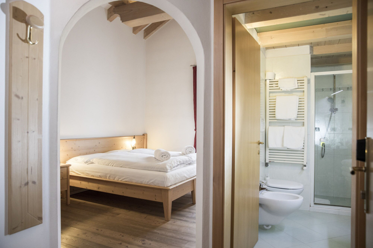 Bedroom 3, Active Hotel Rosat, Trento