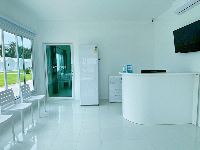 Public Area, The White Resort, K. Sam Roi Yot