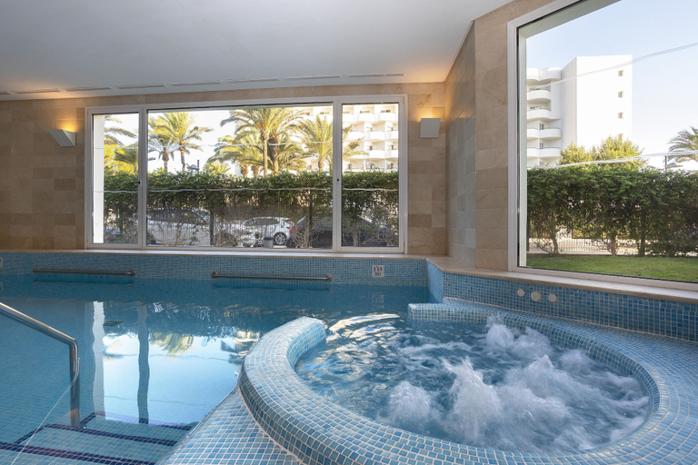 Sport & Beauty 2, Hipotels Dunas Cala Millor Aparthotel, Baleares