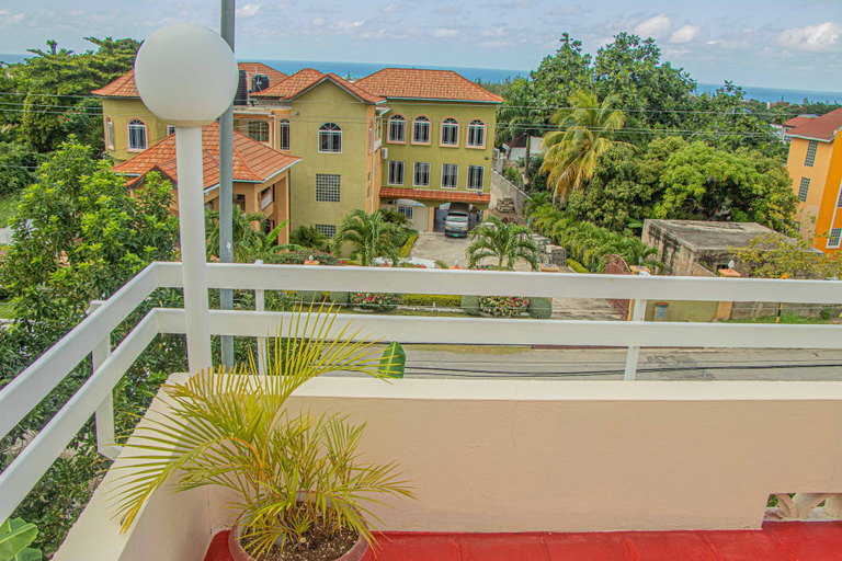 Others 5, The Whytehouse Villa