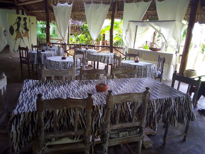 Food & Drinks 5, Marine Holiday House, Malindi