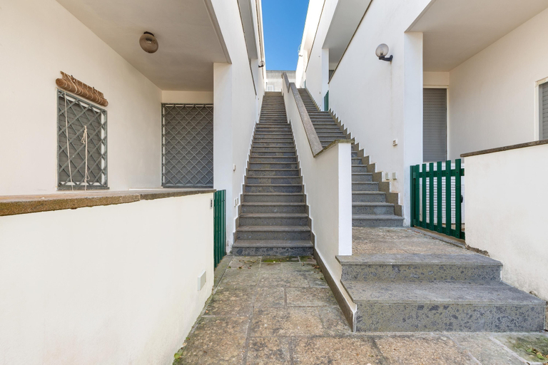 Others 4, 1868 A Casa di Luciano, Lecce