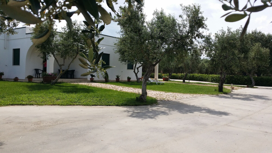 Others 4, Oasi degli Ulivi, Brindisi