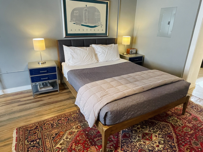 Bedroom 2, The Lincoln Marfa, Presidio