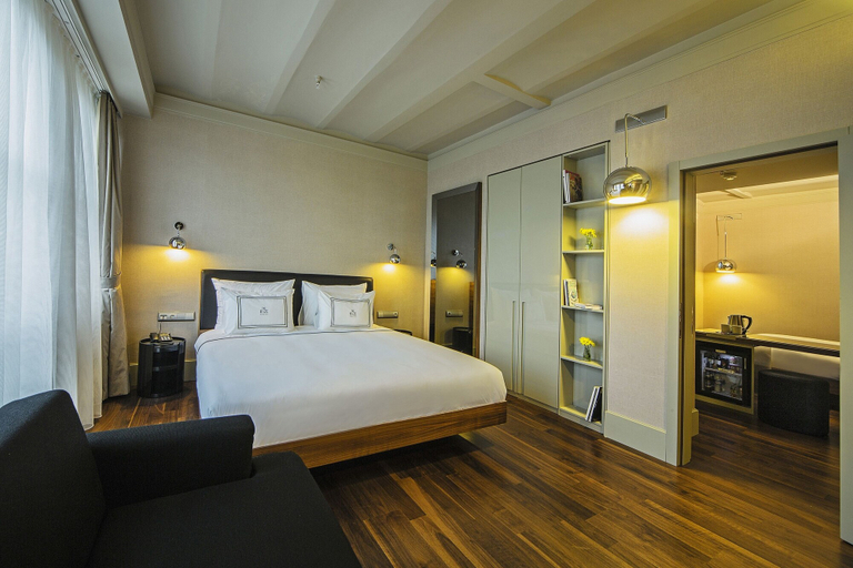 Bedroom 3, The Haze Karaköy, Beyoğlu