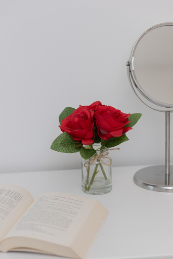 Interior detail 2, Warsaw Apartment With Terrace by Renters, Warsaw