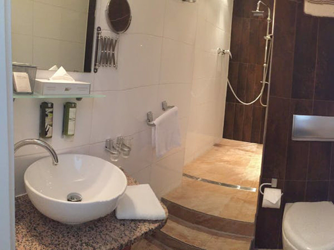 Bathroom 5, Manufaktur Hotel Stadt Wehlen, Sächsische Schweiz-Osterzgebirge