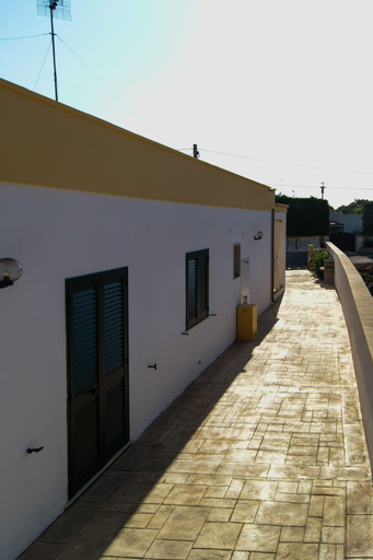 Property entrance, Ville Amalfi, Lecce