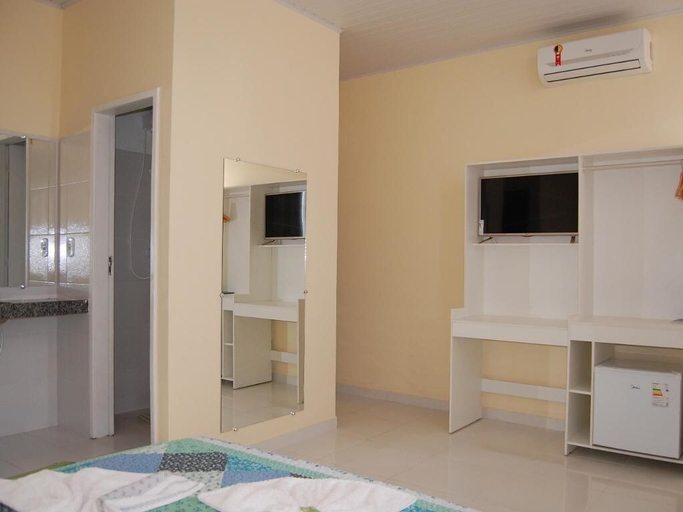 Bedroom 3, Santorini Hotel, Santarém