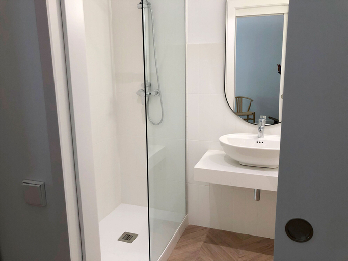Bathroom 3, The Mohouse Boutique Room, Barcelona