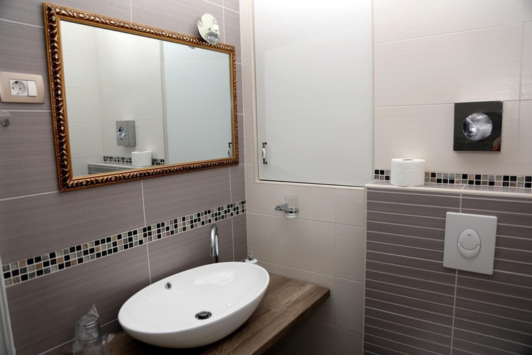 Bathroom 4, Pula Antic Rooms in Center- Adults only, Pula